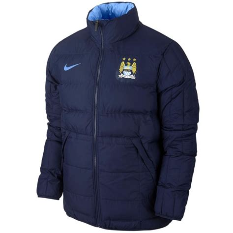Manchester city football club is an english football club based in manchester that competes in the premier league, the top flight of english football. Manchester City reversible padded jacket 2016 - Nike ...