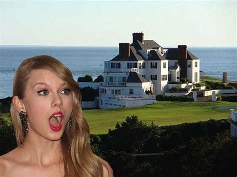 Inside Taylor Swifts 17 Million Seaside Mansion Where She Hosts A List Parties Business