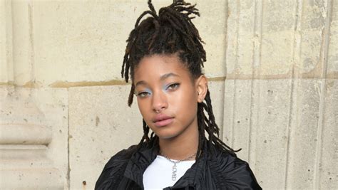 Born to famous hollywood parents. Willow Smith Celebrity Profile - Hollywood Life