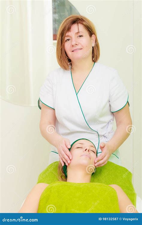 Woman Getting Traditional Face Massage In Beautician Stock Image Image Of Skin Medical 98132587