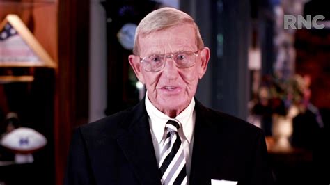 Longtime Football Coach Lou Holtz To Get Medal Of Freedom Nbc 7 San Diego