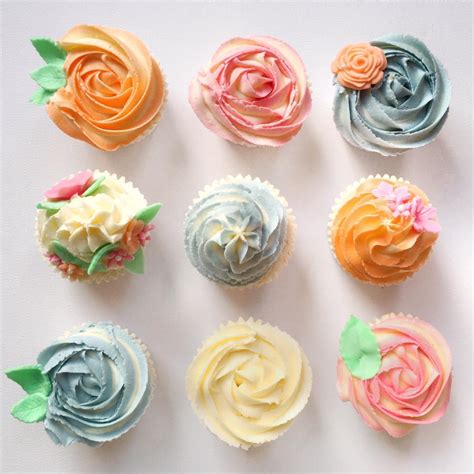 Beautiful Buttercream Course With Enchanted Cupcakes Thats So Gemma