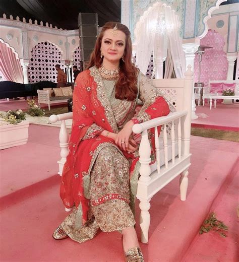 did marriyum aurangzeb wear maryam nawaz s used outfits on junaid safdar s wedding pk showbiz
