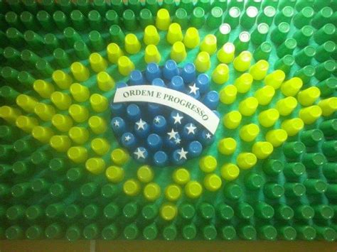 Ideias De Bandeiras Do Brasil Com Materiais Recicláveis 15 — SÓ Escola