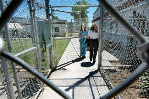 California Bans Private Prisons And Immigration Detention Centers