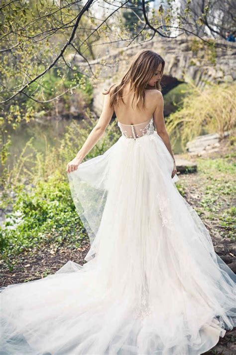 Tulle Wedding Dress Monique Lhuillier Spring 2018 Bliss Collection