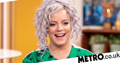 Lily Allen Growing A Beard After Falling Ill On Tour Metro News