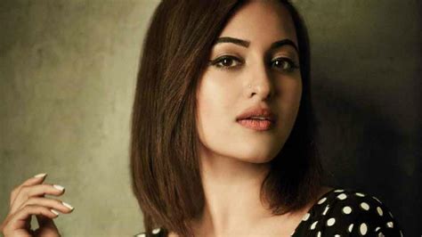 Sonakshi Sinha Reacts On Her Video Of Being Arrested By The Police India Forums
