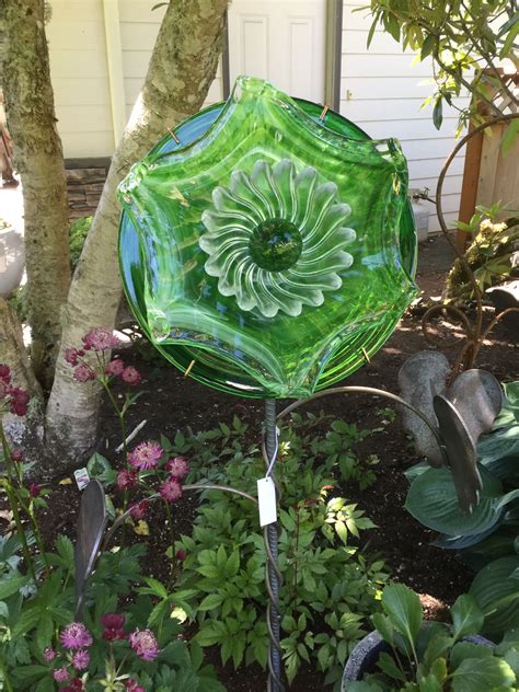 Glass Garden Flowers Flower Garden All Flowers Recycled Glass Recycling Sculpture Create