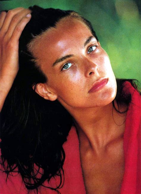 She also starred in that obscure object. Young Celebrity Photo Gallery: Carole Bouquet as Beautiful ...