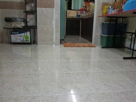 Keramik lantai kamar mandi yang paling banyak digunakan adalah jenis mozaik. DIN PASANG JUBIN MOSAIC TILES RUMAH & PLUMBING DI BIDOR ...