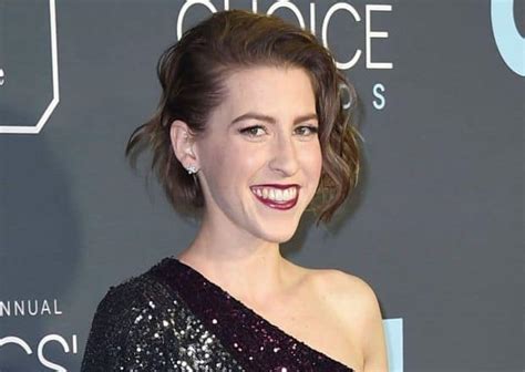 Eden Sher Biography Height And Life Story Super Stars Bio