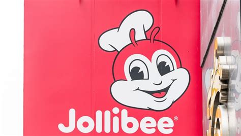 Billboard Shows Filipino Fast Food Chain ‘jollibee Is Coming To