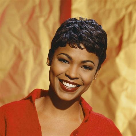 The 13 Most Iconic Short Haircuts Celebrities Had In The 90s Nia