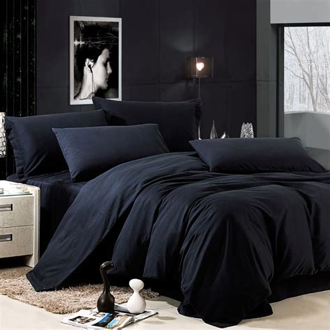 Whether you want a vintage feel or a thoroughly modern flair, we have individual pieces and luxury bedroom sets with bed type like bunk, panel, for example panel bedroom sets, platform, poster, sleigh to bring your vision to life. Luxury Dark Knight Blue 100% Cotton Bedding Sets | Black ...