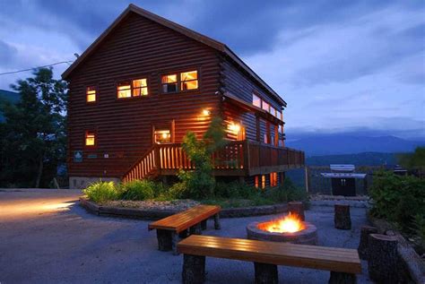 We also offer accessible christmas cabins. 6 Tips for Having an Awesome Cookout at Our Gatlinburg TN ...