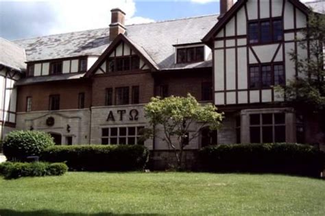 New Rules At Iu Allow Officials To Enter Fraternities Sororities With