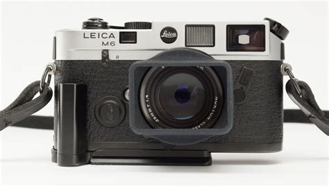 Dirk Fletcher Finally The Perfect Leica Handgrip M Grip For The Leica