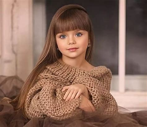 Anastasia Knyazeva Est La Nouvelle Plus Belle Petite Fille Du Monde