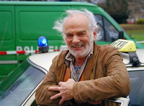 Wir haben die wichtigsten infos. Tatort Münster Fanseite - Darsteller - Claus D. Clausnitzer