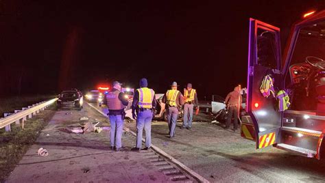 3 Dead 2 Injured In Wrong Way Crash On I 265 In Southern Indiana