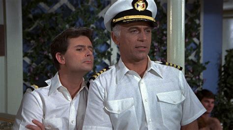 Watch The Love Boat Season 5 Episode 19 New York Ac Live It Up Alls Affair In Love And War