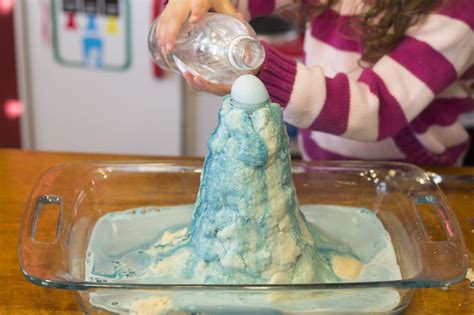 Volcano Science Experiment Fun Science Experiment Using Things You