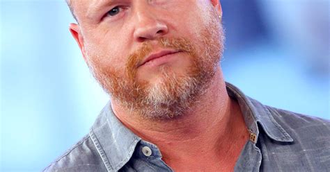 Official page for joss whedon. Joss Whedon Directs Batgirl Movie Why No Woman Director