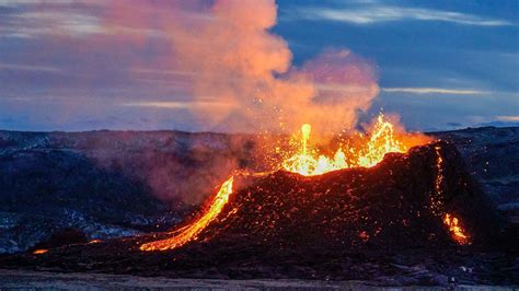 Icelandic Volcano Roars Back To Life After 6000 Years