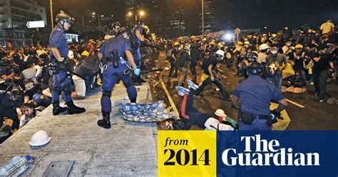 Hong Kong Clashes Escalate Between Pro Democracy Protesters And Police
