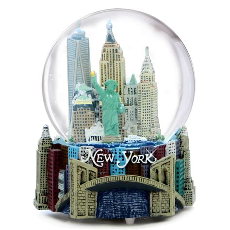 Musical New York City Skyline Snow Globe Souvenir