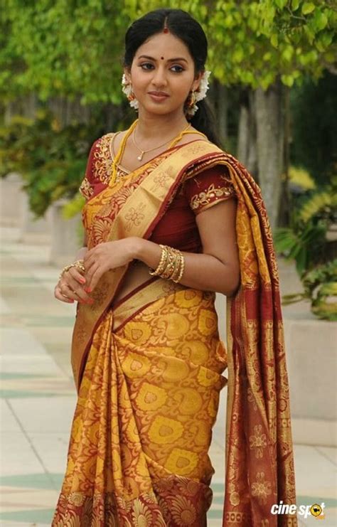 Pin By Sasi Pradha On Pretty Indian Girls Images Indian Women India