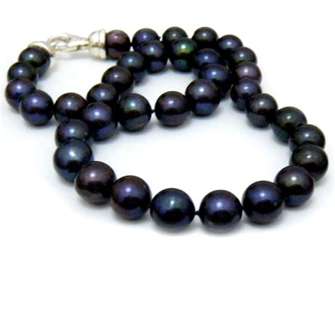 Black Pearl Necklaces Pearlescence