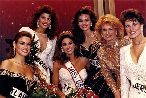 Miss Usa 1989 Gretchen Polhemus Of Texas With Her Runners Up And