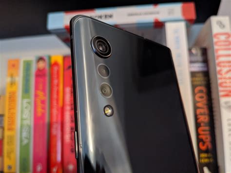 Lg Velvet Review A Stylish 5g Smartphone That Transforms