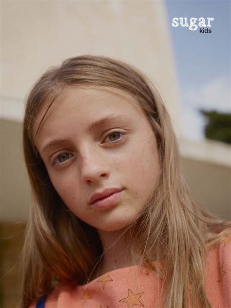 Lucia From Sugar Kids For Elle Enfants By Raul Ruz Style Poses Fashion