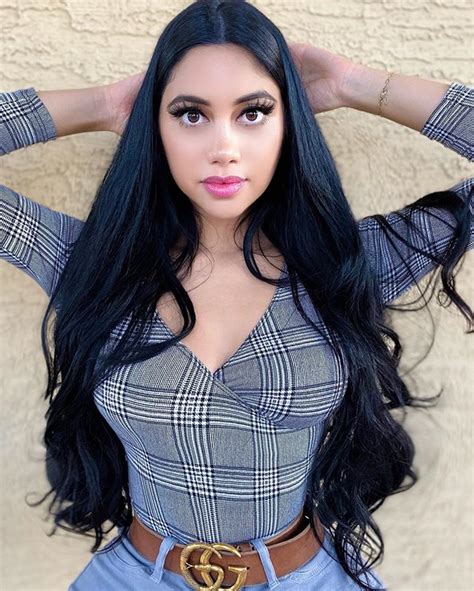 Jailyne Ojeda Ochoa On Instagram 👀 Chicas Hermosas Cara Bonita