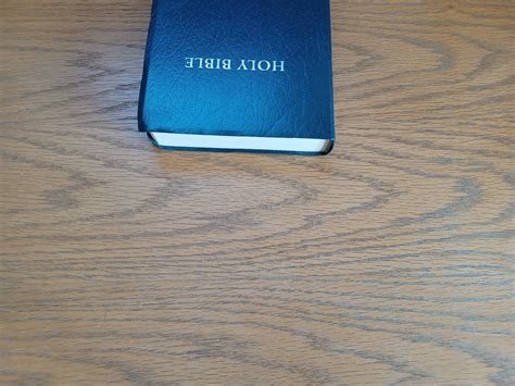 Holy Bible New Living Translation Red Letter Tyndale T And Award