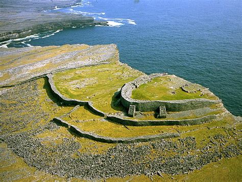 Dun Aonghasa Stone Fort Aran Islands Co Galway Curious Ireland