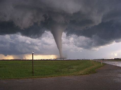 The 6 Most Horrific Natural Disasters And Accidents In Ohio Tornado
