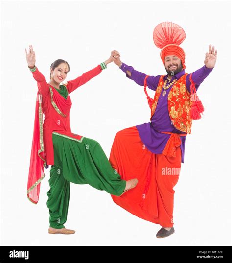What Is The Bhangra Dance Of Punjab Worldatlas Atelier Yuwaciaojp
