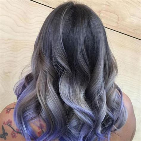 Grey Hair Trend 20 Glamorous Hairstyles For Women 2020 2021