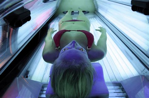 Surgeon General Issues Warnings About Skin Cancer Tanning Beds