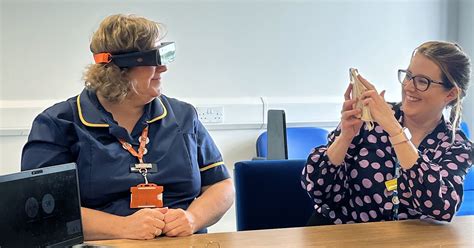 nhs community nurses to use virtual reality style goggles to cut down on admin