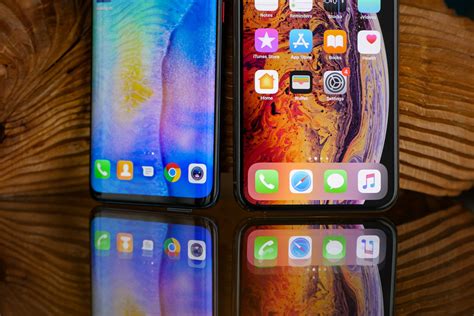 Mate 20 pro (left) vs. Huawei Mate 20 Pro vs Apple iPhone XS Max: first look ...