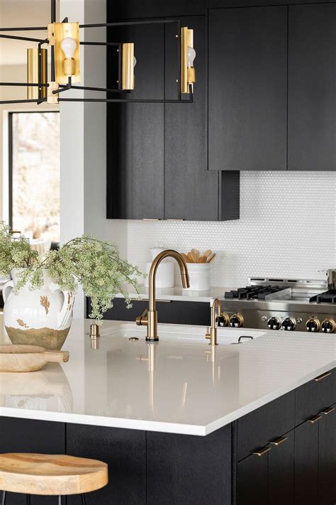 20 White And Gold Kitchen Cabinets