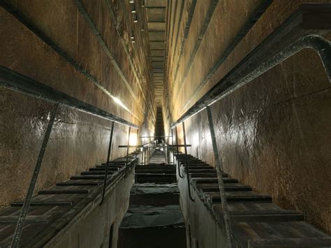 The Grand Gallery A Tall Room In Khufus Pyramid Photo Credit