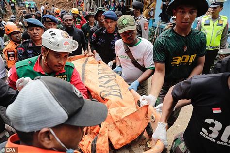 Death Toll In Indonesia Earthquake Climbs Past 250 As Rescuers Continue Search For Survivors