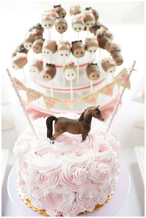 Here at anges de sucre we work tirelessly to produce the best cakes for girls you could find delivered in london for free! Girls' Birthday Cakes | POPSUGAR Moms