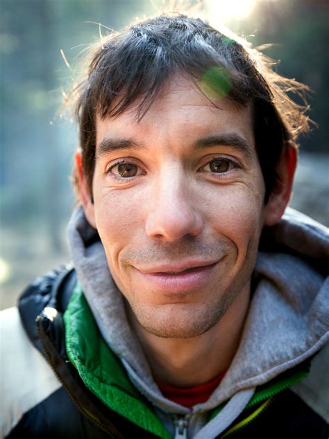 The Heart Stopping Climbs Of Alex Honnold The New York Times